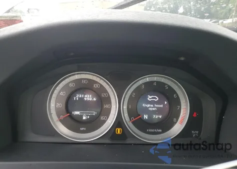 2013 Volvo S60 T5 из США, поврежденный, VIN YV1612FH8D2204579